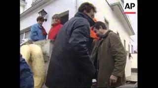 GERMANY: WEATHER: FLOOD WATERS SLOWLY RECEDING