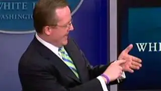 Gibbs Lends Palin A Hand