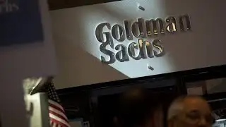 Goldman Shakes Up Consumer Banking Plans