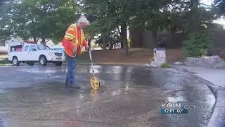 Gresham 4-inch cast iron water pipe breaks