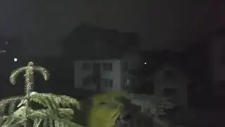 Gusty Winds Sweep Kashmir, People Asked to Remain Alert