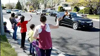 Hawthorne Elementary School staff holds parade for students during coronavirus closure