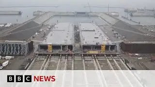 How the world’s largest underwater tunnel is being built | BBC News