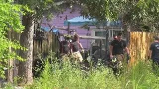 HPD Rescues Two Women from Burning Home