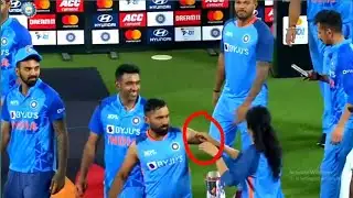 Huge Drama Dinesh karthik angry when a Girl touch him during trophy celebration