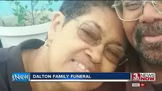 Hundreds attend funeral for Dalton family