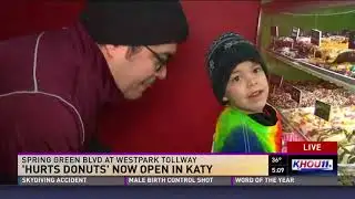 Hurts Donuts now open in Katy