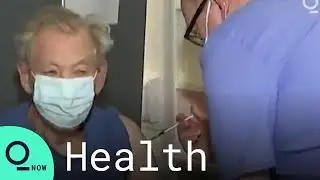 Ian McKellen Receives Covid 19 Vaccine