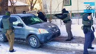 ICE PULLS GUNS on Observers, ARRESTS for "Threatening" Hand Gun Gestures?