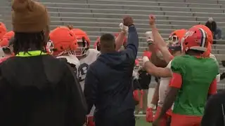 Illini DC Aaron Henry okay with admitting mistakes, here