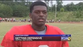 In the Huddle - Central Red Devils