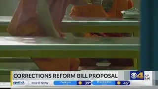 Indiana lawmakers move forward with corrections bill