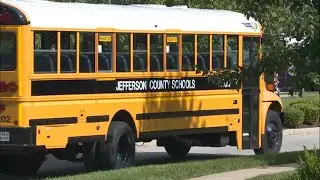 JCPS cancels classes Monday and Tuesday as district resolves bussing issues