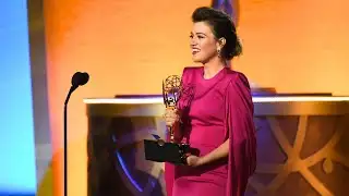 🎤 Kelly Clarkson Says Goodbye to Her Talk Show 😢✨