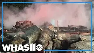 Kentucky firefighters battle mobile home fire near Shepherdsville