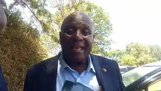 KNUT Teachers want their salaries reviewed.