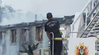 Large fire rips through Spring Branch apartment complex