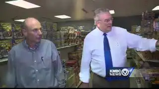 Larry Moore salutes KC’s ‘fireworks king’