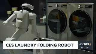 Laundry folding robot