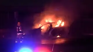 LONG BEACH Tesla Model X fully engulfed