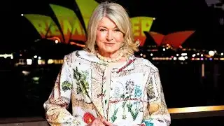 🥂 Martha Stewart SHOCKS Fans! DENIES Plastic Surgery at 84!