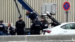 Massive manhunt for the thieves who pulled off brazen heist at the Louvre