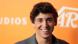 Massive Student Line Forms at Reitz Union for SNL Star Marcello Hernandez Tickets