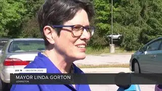 Mayor Linda Gorton votes