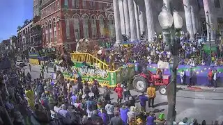 Mayor Moreno apologizes to DJs after Gallier Hall Mardi Gras comments, ensures pay