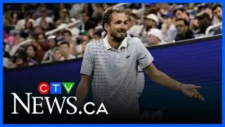 Medvedev melts down, smashes racket after match-point mishap