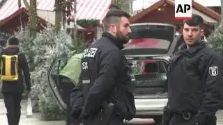 Mourners leave tributes for Berlin attack victims