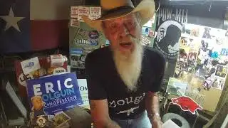 Mueller sends a writ & donnie sends a tweet. He