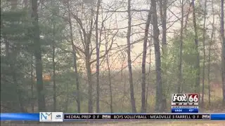 Multiple fire crews battle wildfire in Warren County