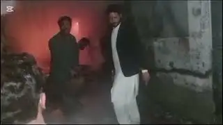 چوک اعظم امام بارگاہ والی گلی میں شوز شاپ میں اچانک آگ بھڑک اٹھی تمام  سامان جل کر راکھ ہو گیا