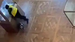 New footage of Louvre jewel heist released