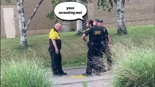 Newbie Frauditor gets arrested