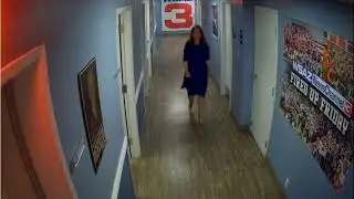 News Presenter Susan Nicholas TRIPS in High Heels