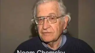 Noam Chomsky talks about Newspapers and Democracy