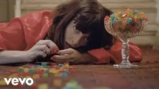 Noga Erez - NO news on TV