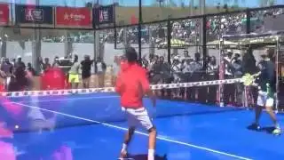 Novak Djokovic plays Paddle