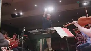 Ohio orchestra conductor finds relief through advanced deep brain stimulation