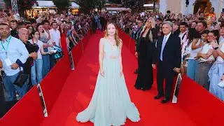 Olivia Wilde Stuns in Beaded String Bikini During Italian Getaway