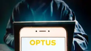 Optus data breach mismanagement has become ‘farcical’