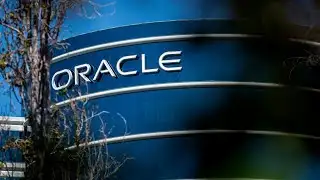 Oracle’s $300B AI Bet Becomes Bubble Barometer