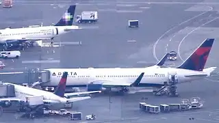 Passenger attacks Delta flight attendant midair