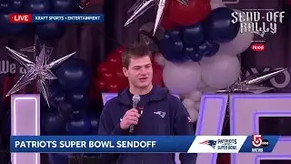 Patriots coaches, players don the stage before heading to Super Bowl