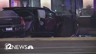 Police: 2 dead after driver flees traffic stop in Phoenix, hits another car