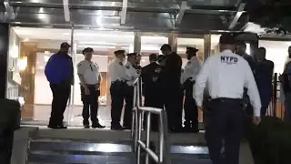 Police shoot 34-year-old suspect threatening to kill mother at knifepoint