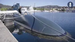 Rare access inside an Italian Navy Type 212A Submarine