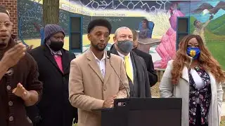 RAW: Mayor Scott presser on digital divide
